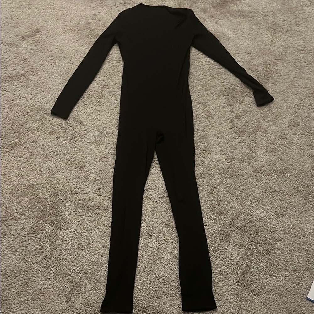 SHEIN Black Streamlined Jumpsuit